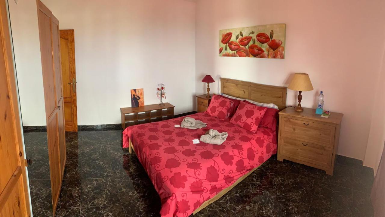 Naomi'S House Guest House Fasnia Bagian luar foto